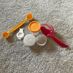 Tupperware midget in miniature cups and gadgets